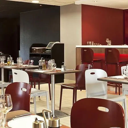 阿尔勒康铂酒店 3*